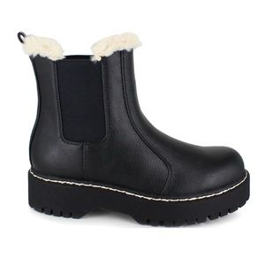 Portland Black Chelsea Boots